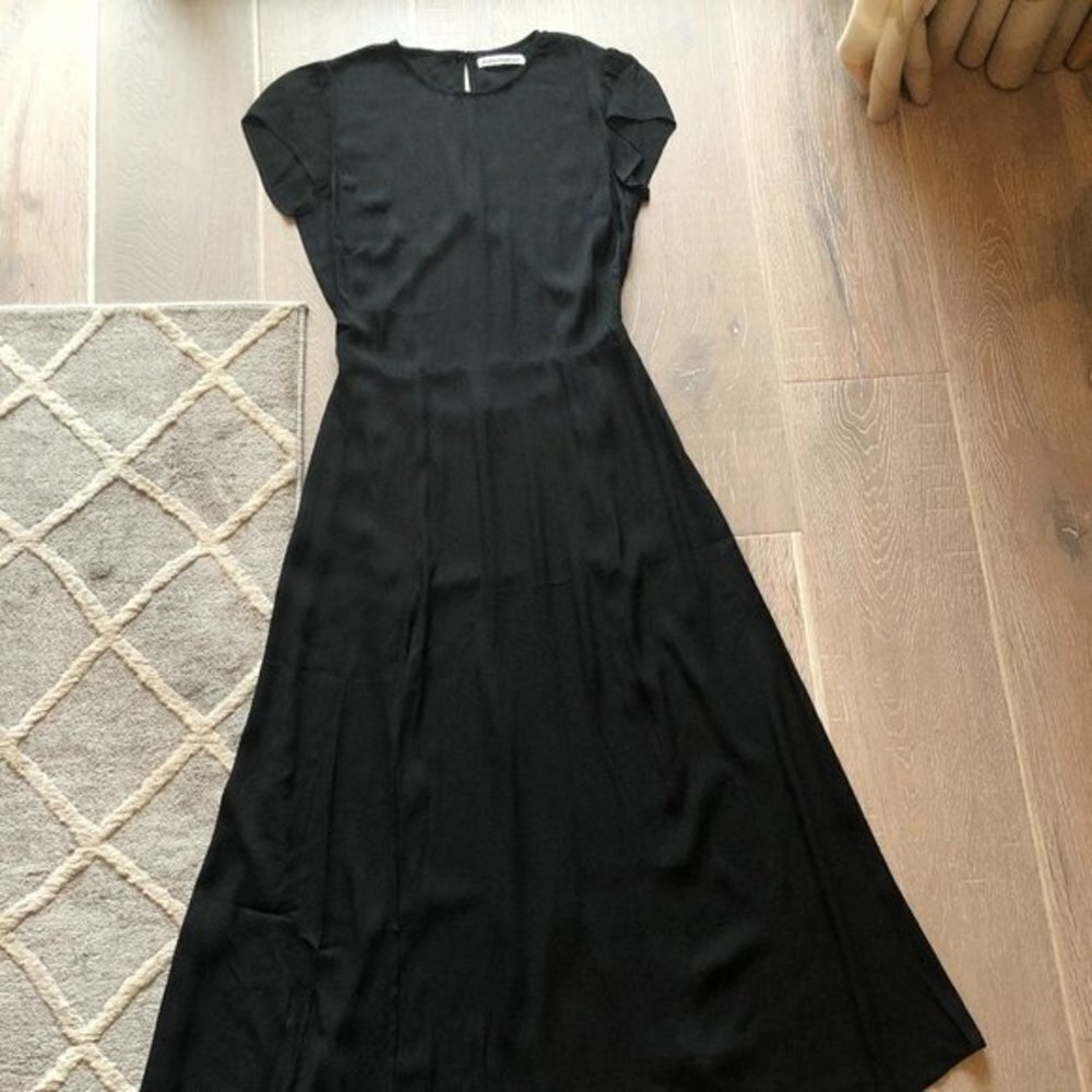 🖤New Reformation Gavin Dress in Black - Picture 4 of 7